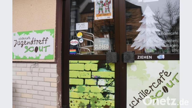 &quot;Sorry, we are closed&quot;; heißt es an der Tür des Schülercafés &quot;Scout&quot;. Leider geschlossen. Ab August 2021 dann für immer. Bild: Gabi Schönberger