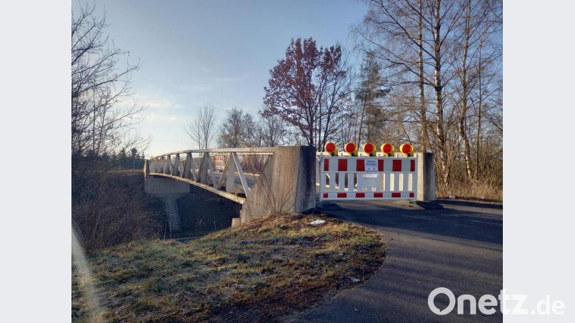 Ob die Brücke noch zu retten ist oder komplett erneuert werden muss - wie vor zehn Jahren - steht noch nicht fest. Bild: szl