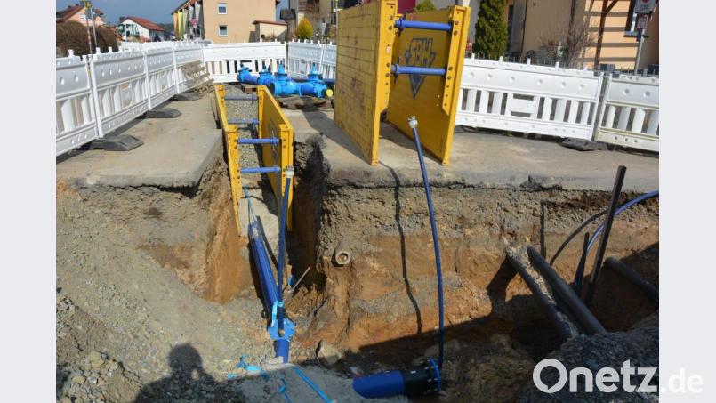 Derzeit wird in der Kleinklenauer Straße die Wasserleitung erneuert. Bild: jr