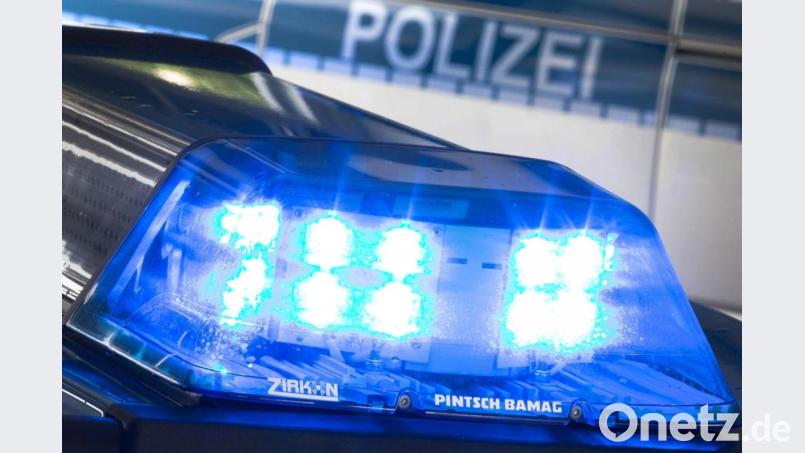 In Nürnberg soll eine 29-Jährige Frau ihre Tochter aus dem Fenster gestoßen haben. Symbolbild: Friso Gentsch/dpa