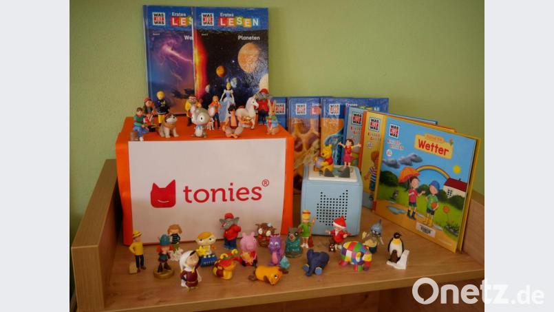 35 neue Tonie-Figuren mit fünf Tonieboxen, neue Werke aus der Serie &quot;Was ist was&quot; und Bücher für Kinder ab drei Jahren gibt es in der Stadtbücherei Waldsassen zum Ausleihen. Bild: hmr