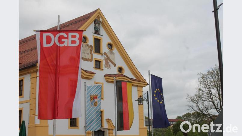 Wie schon 2020 muss der DGB auch heuer auf seine Maikundgebungen vor Ort verzichten. Archivbild: Klaus Schuster/exb