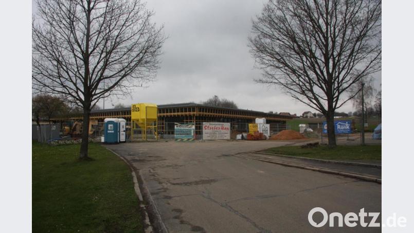 Die Arbeiten am Schulsportzentrum schreiten voran. Veranschlagt wurden dafür im Haushalt rund 2,6 Millionen Euro. Bild: wro