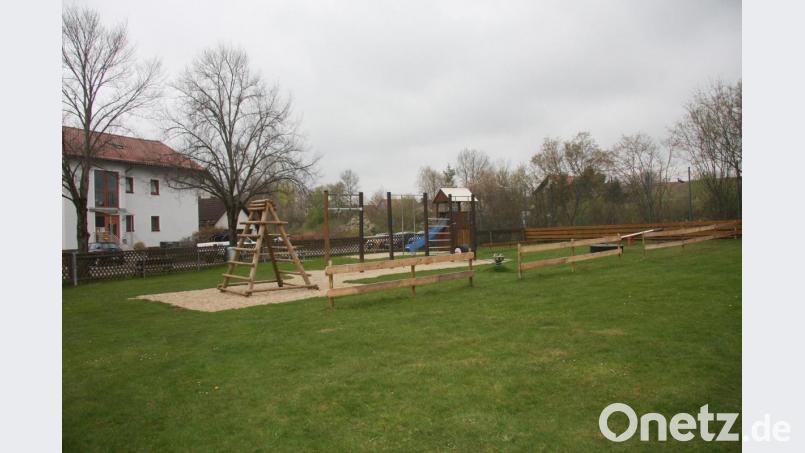Unter dem Stichwort &quot;Jugendarbeit&quot; behandelte man auch den Kinderspielplatz am Ulmenweg in Fichtenschacht. Die geplanten Kosten belaufen sich auf 8700 Euro. Bild: wro