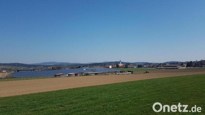 Weitere solche unschöne Ansichten wie am Eingang in das Tröbesbachtal am westlichen Ortsrand von Moosbach soll es künftig nicht mehr geben. Bild: gi