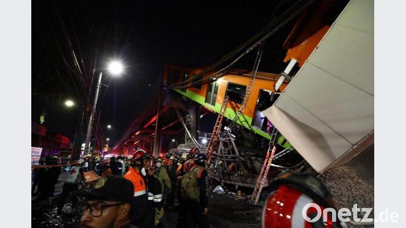 Rettungskräfte sind an einer eingestürzten U-Bahnbrücke in Mexikos Hauptstadt im Einsatz. Foto: El Universal/El Universal via ZUMA Wire/dpa Bild: El Universal