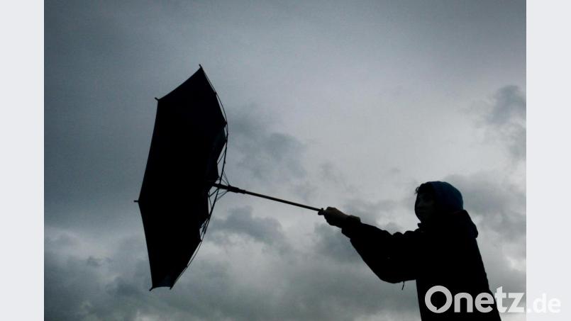 Eine aufziehende Kaltfront bringt Sturmböen und kühle Temperaturen nach Bayern. Bild: Karl-Josef Hildenbrand