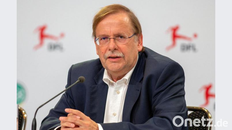Rainer, Koch, Vizepräsident des DFB und Präsident des BFV, ist nicht mehr länger tragbar, schreibt Fabian Leeb in seinem Kommentar. Bild: Andreas Gora/dpa