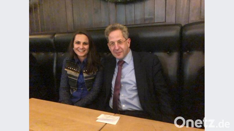 Juliane Ried mit Ex-Verfassungsschutzpräsidenten Hans-Georg Maaßen, Leuchtgestalt der Werteunion. Bild: Twitter/Ried