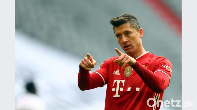 Robert Lewandowski egalisiert 40-Tore-Rekord von Müller Archivbild: Matthias Schrader/AP POOL/dpa/Archivbild