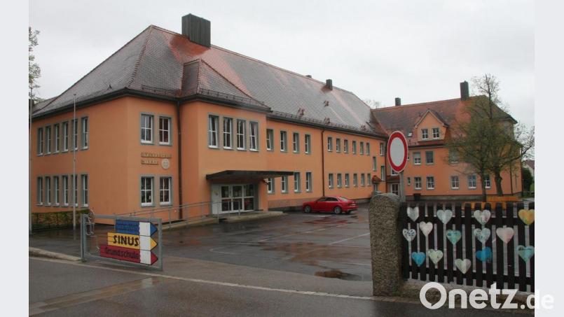 In der Wiesauer Grundschule wurden alle Hebel in Bewegung gesetzt, damit der Präsenzunterricht noch vor den Pfingstferien an den Start gehen konnte. Bild: wro