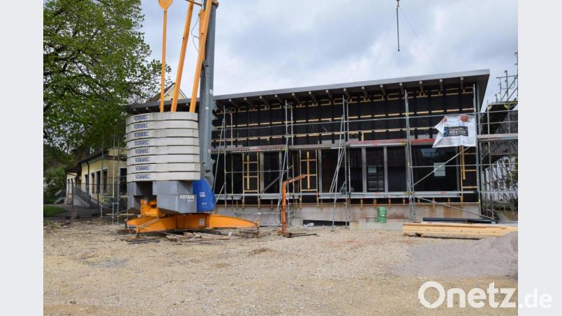 Wegen der gestiegenen Baukosten hat der Marktgemeinderat Schmidmühlen die Finanzierungsmodalitäten für den Kindergarten-Neubau geändert. Das Projekt kommt doch ein gutes Stück teurer als einst geplant. Bild: bö