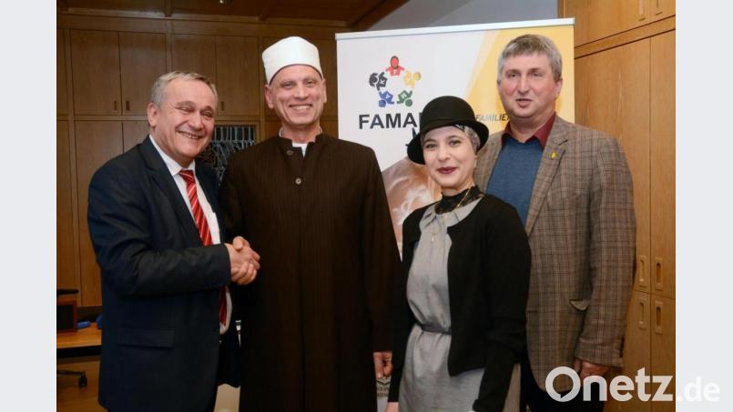 Imam Maher Kedr (Zweiter von links) wirbt für interreligiöse Freundschaft. Bild: Gabi Schönberger