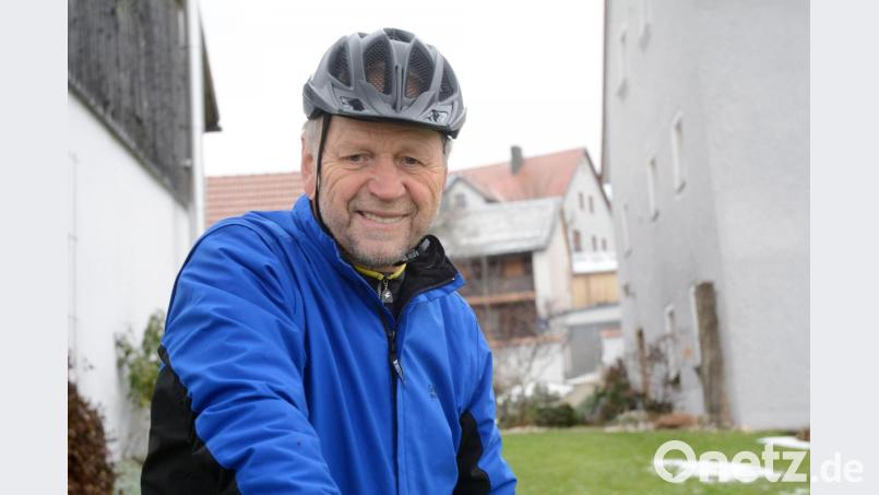 Altlandrat Simon Wittmann ist immer noch ein begeisterter Radfahrer. Bild: Gabi Schönberger
