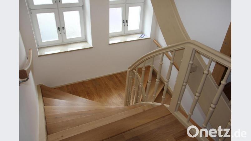 Der Treppenaufgang im Pfarrhof wurde saniert und renoviert. Bild: kro