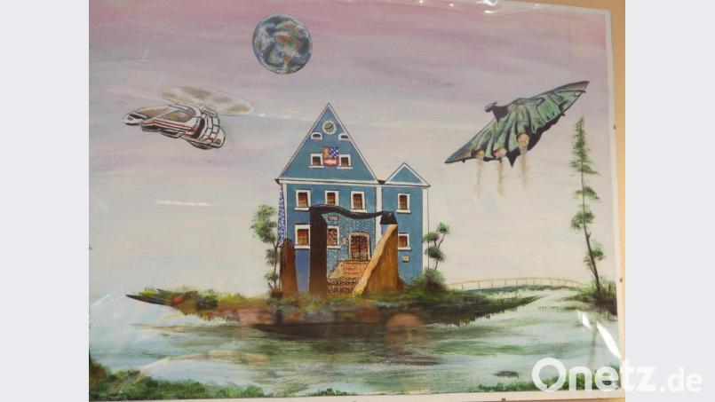 Futuristisch wirkt das &quot;Interdimensionale Intermezzo&quot; des Eschenbacher Rathauses. Repro: rn