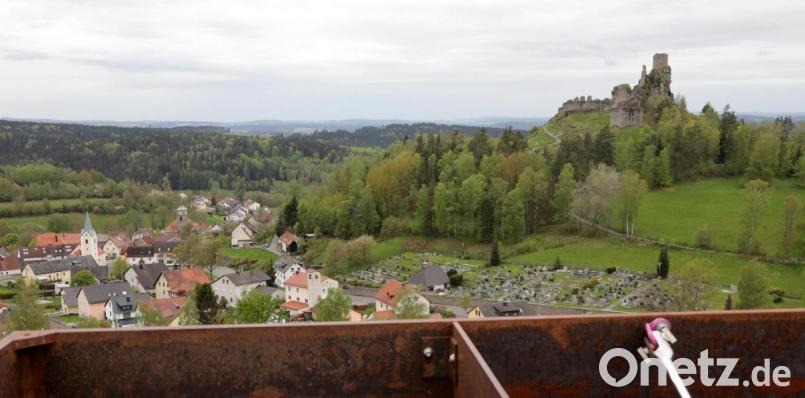Diese Aussicht bietet sich den Besuchern auf der Plattform der Skultpur &quot;Die Sichtung&quot;. Bild: Wolfgang Steinbacher