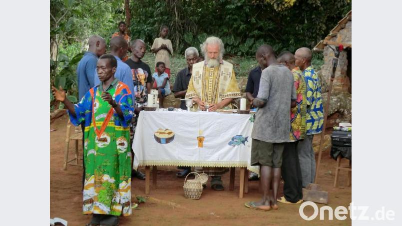 Pater Ferdinand Bodensteiner kann am Samstag, 29. Mai, sein Goldenes Priesterjubiläum in der Demokratische Republik Kongo feiern. Die Heimatpfarrei Moosbach übermittelt dazu besten Glück- und Segenswünsche. Bild: gi