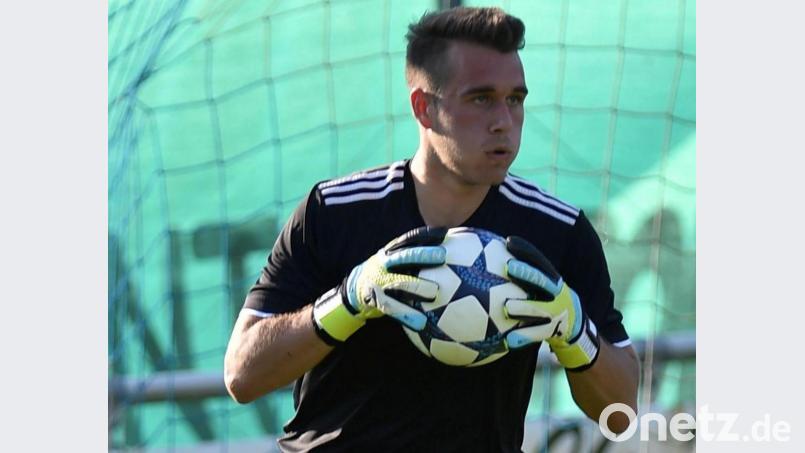 Luca Wittmann (hier noch im Trikot des SV Etzenricht) hütet künftig bei der SV Grafenwöhr das Gehäuse. Archivbild: af