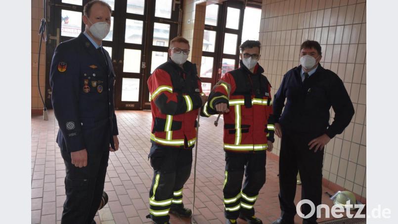 Knoten und Stiche sind ein fester Bestandteil der Feuerwehrausbildung. Bild: jr