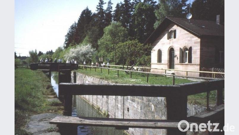 Teilstück des Ludwig-Donau-Main-Kanals mit Schleusenwärterhäuschen südlich von Neumarkt. Archivbild: Dieter Dörner