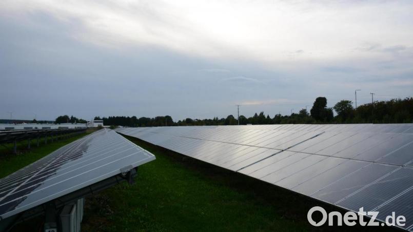 Bevor der Energienutzungsplan steht, genehmigt die Gemeinde keine weiteren Photovoltaikanlagen. Bild: ak