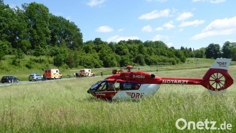 Auch der Rettungshubschrauber war zur Stelle, musste aber nicht eingreifen. Bild: fsb