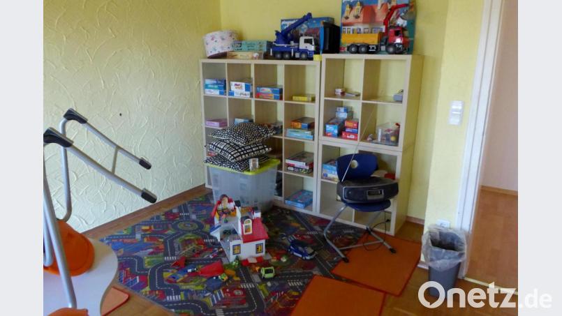 Blick in das bisherige Spielzimmer der Ludwig-Meier-Grundschule, bei der nun der Ausbau zur Ganztagesschule starten kann. Bild: fsb