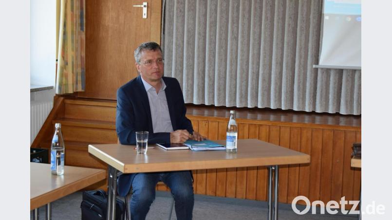 Die ersten Planungskonzepte erläuterte Martin Zetterer von Engie Deutschland. Bild: bnr