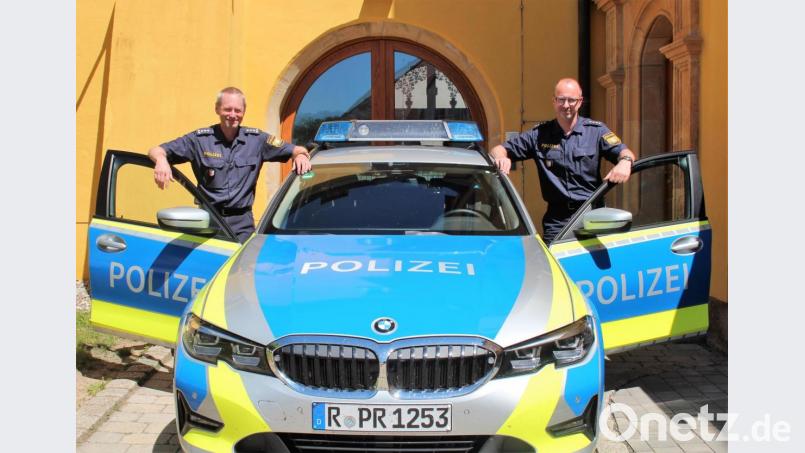 Polizeihauptkommissar Harald Fuchs (r.) ist neuer Stellvertreter des Kemnather Polizeichefs Bernhard Gleißner. Bild: stg