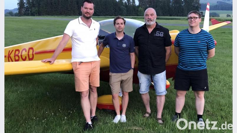 Vorsitzender Harald Morgenstern aus Erbendorf (von links), Zweiter Vorsitzender Mario Fürst aus Erbendorf, Schriftführer Bernhard Schraml aus Siegritz und Kassier Sebastian Kühlein aus Erbendorf bilden den Vorstand des Aero-Clubs Erbendorf. Bild: gdö
