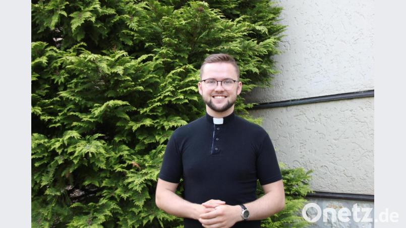 Hinter Leonard Skorczyk liegen einige Jahre Studium und parallel dazu die Ausbildung zum Priester und Seelsorger im Priesterseminar. Am Samstag, 26. Juni, wird er zum Priester geweiht und feiert anschließend seinen ersten Gottesdienst, die Primiz, in seiner Heimatpfarrei Hl. Dreifaltigkeit in Amberg. Bild: ads