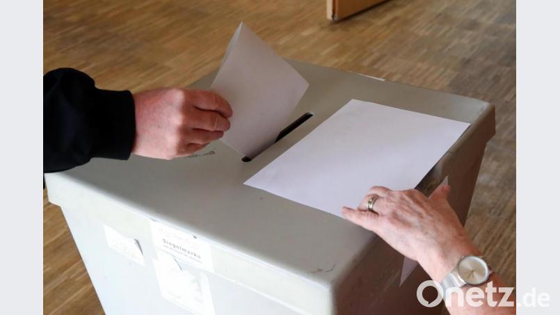 In Frankreich fand am Sonntag die erste Runde der Regionalwahl statt, der zweite folgt am kommenden Sonntag. Symbolbild: Bodo Schackow/dpa