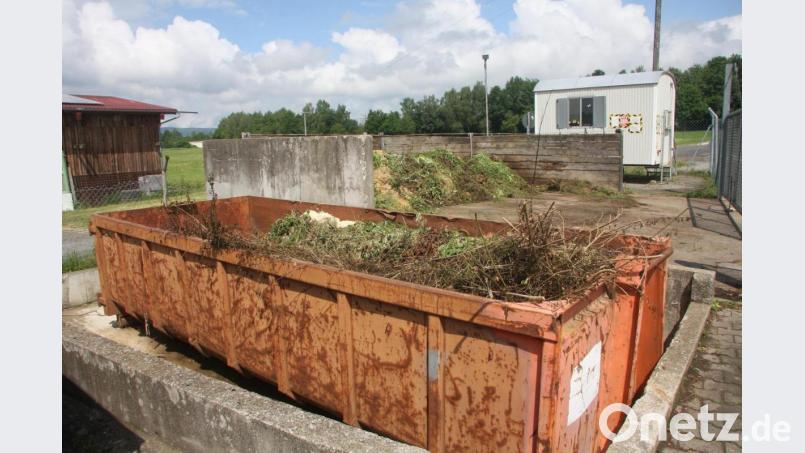 Die Grüngut-Sammelstelle am Turnersloheweg in Wiesau (Bild) wird auch von auswärtigen Gartenbesitzern genutzt. Die Gebühren wurden zuletzt vor neun Jahren angepasst. Bild: wro