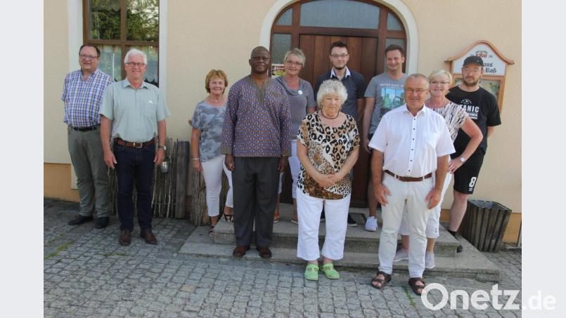 Zahlreiche Gratulanten überbrachten Marianne Deichl die besten Wünsche zum 80. Geburtstag. Bild: ral
