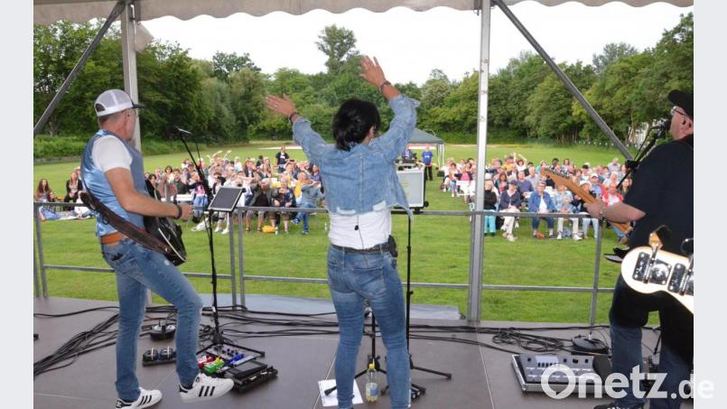 Countrymusik mit den &quot;Mountaineros&quot; begeisterte die Besucher. Bild: Kunz