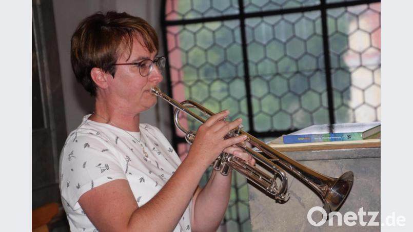 Andrea Keller umrahmte den Gottesdienst musikalisch mit ihrer Trompete. Bild: kro