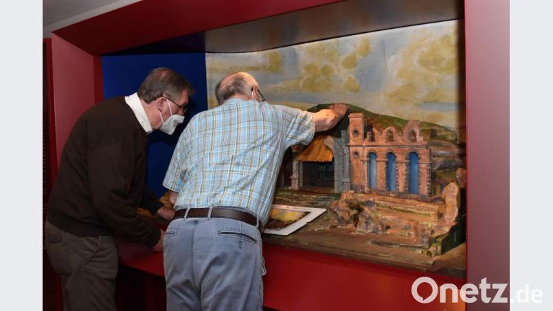 Experten am Werk (von links) Franz Krapf und Horst Haidler. Bild: tsp