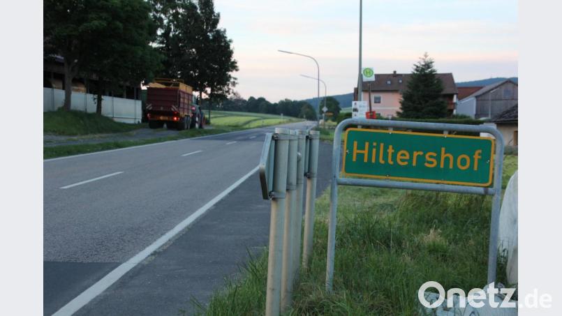 Eindringlich forderte Georg Rubenbauer, dass der Durchgangsverkehr durch Hiltershof auf 60 km/h reduziert werden müsse. Bild: kro