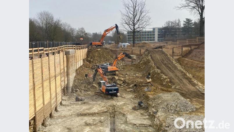 Das Flosser Tiefbauunternehmen Gollwitzer arbeitet überregional und geräteintensiv; der jährliche Dieselverbrauch liegt nach eigenen Angaben bei etwa 800.000 Liter. Bild: Gollwitzer/exb