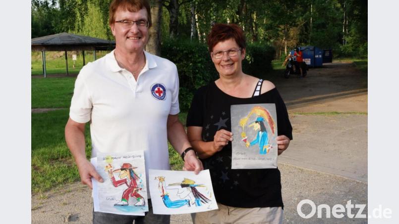 Drei Bilder mit Udo-Lindenberg-Motiven malte Michaela Wirner für Josef Ditschek. Bild: bkr