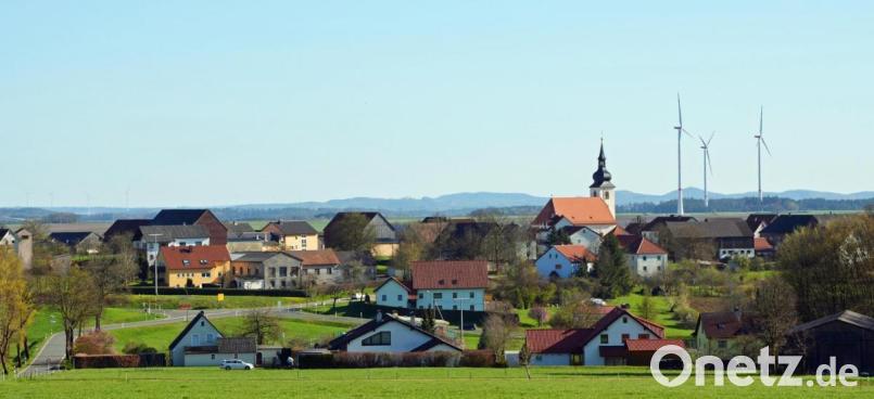 Blick vom Grenzberg Kütschenrain hinunter nach Thurndorf. Bild: ü