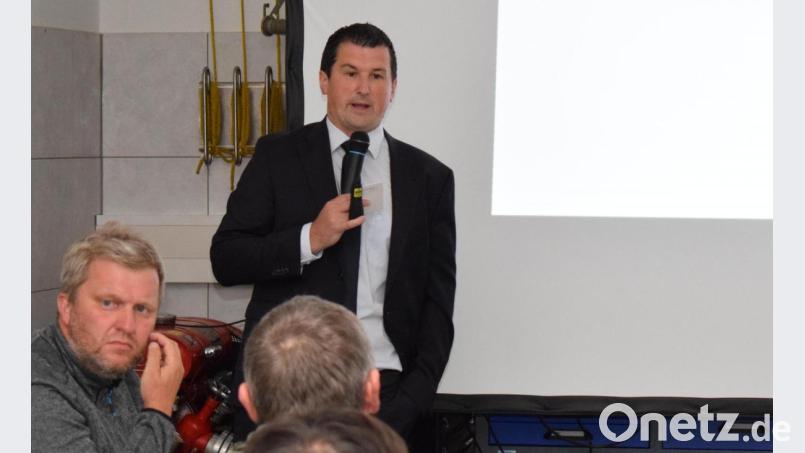 Die Teilbürgerversammlung sollte darüber Aufschluss, wie die Bürger von Söllitz und Köttlitz zu einem Windpark ihrer Nähe stehen. Vom Ergebnis war Bürgermeister Martin Schwandner nicht gerade angetan. Bild: bnr