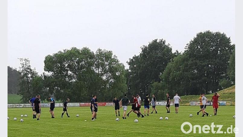 Die Fußballer des TSV Pressath bereiten sich mit großem Elan auf die neue Saison vor. Bild: TSV Pressath/exb