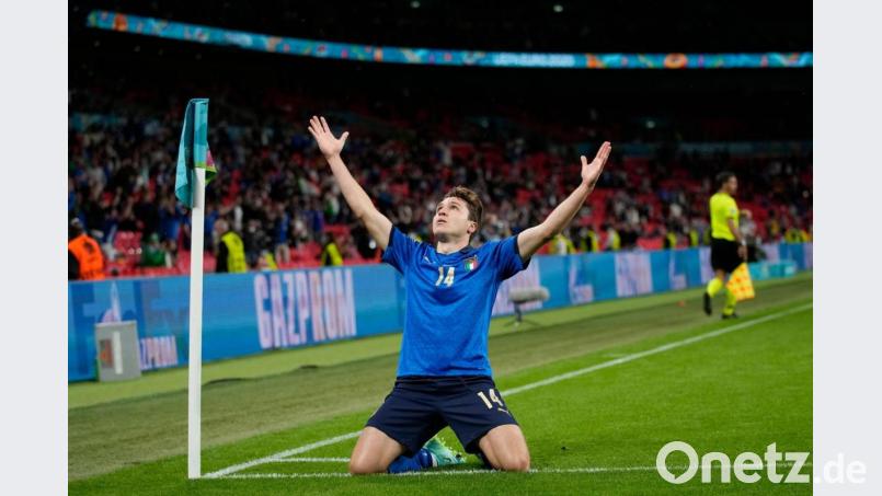 Italiens Federico Chiesa jubelt nach dem Führungstreffer im Achtelfinale der EM gegen Österreich. Werden die Italiener am Dienstagabend erneut siegen? Im Halbfinale geht es gegen Spanien. Bild: Frank Augstein/Pool AP/dpa