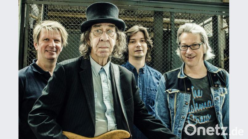 Blues-Legende Nick Woodland ist mit seiner Band beim Kultur-Sommer im Sulzbach-Rosenberger Schlosshof dabei. Bild: Tom Peschel