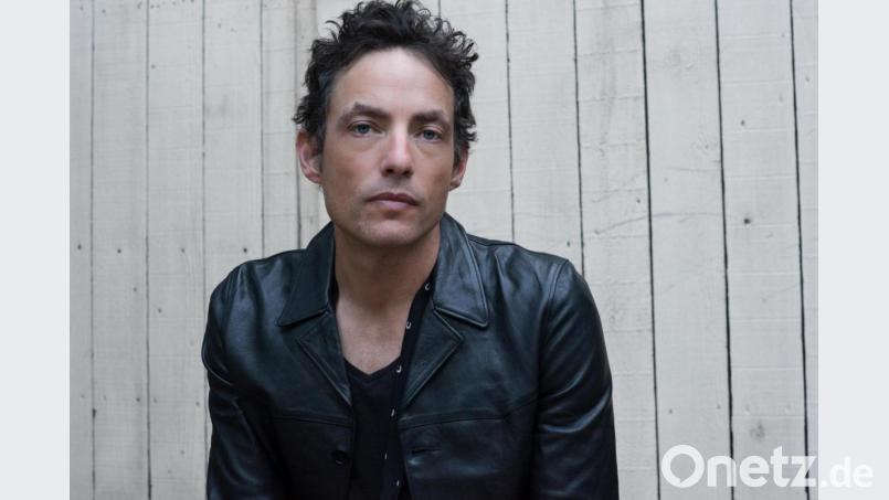 Jakob Dylan hat mit "Exit Wounds" ein neues Album seiner Band The Wallflowers veröffentlicht. Bild: Yasmin Than/Oktober Promotion/dpa