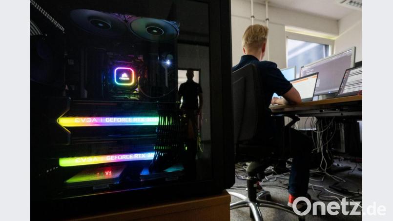 Ermittler haben einen auch aus Deutschland heraus betriebenen Kinderpornografie-Chat ausgehoben. Symbolbild: Julian Stratenschulte