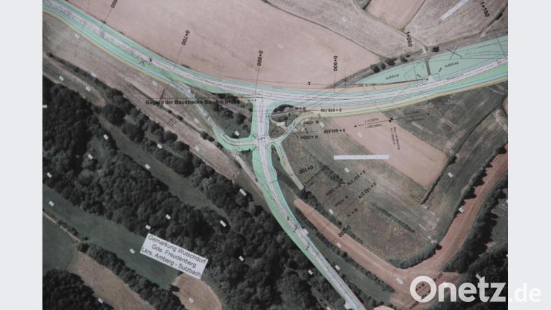 Die größte Veränderung wird die Abzweigung nach Schleißdorf erfahren. Hier entstehen zwei Abbiegespuren. Bild: upl