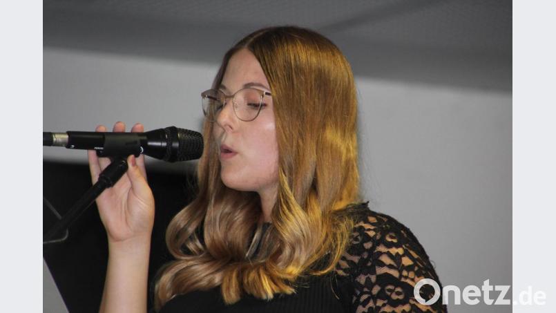 Jennifer Bäumler sang &quot;A million dreams&quot; und &quot;Wir sind hier&quot;. Bild: kro
